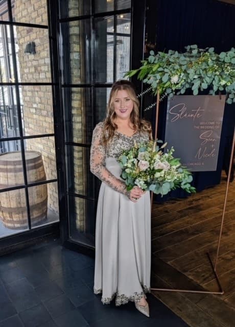 Nicole K. in her wedding look